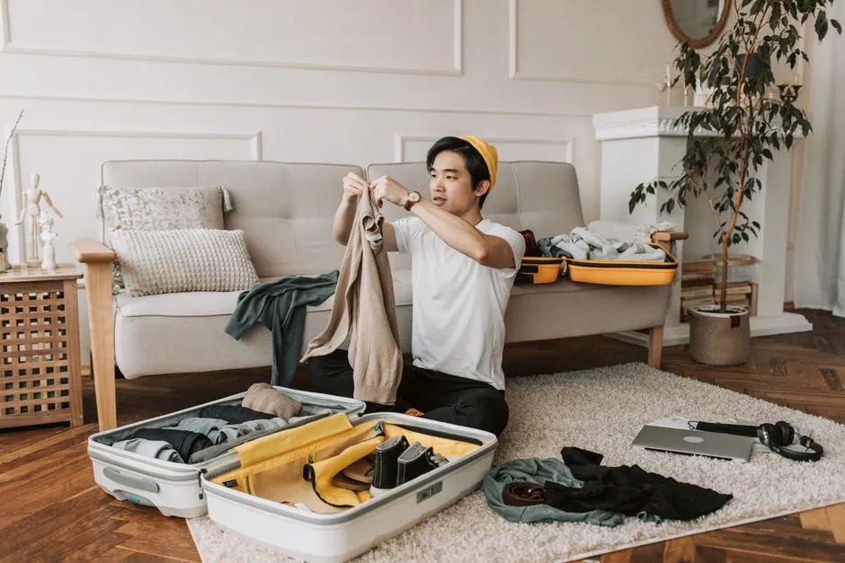 The Hybrid Method: The Ultimate Travel Hack