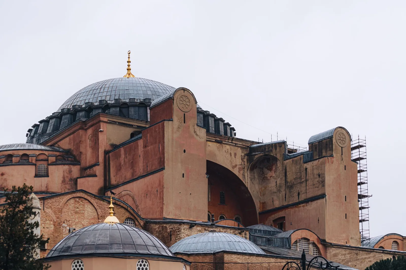 The Ultimate Guide to Things to Do in Istanbul: Top Sights and Neighbourhoods